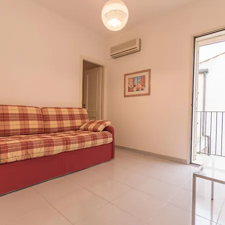 Appartamento Vacation Service - River House Cefalù